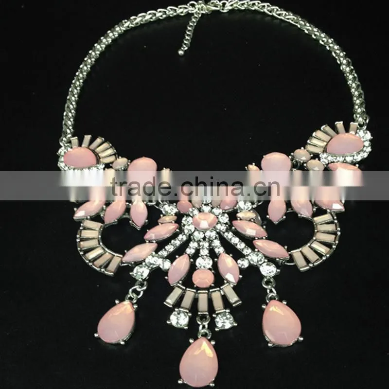 2016 New Arrival Elegant Sweet Candy Pink Necklace Fashion Women Luxury Resin Necklace