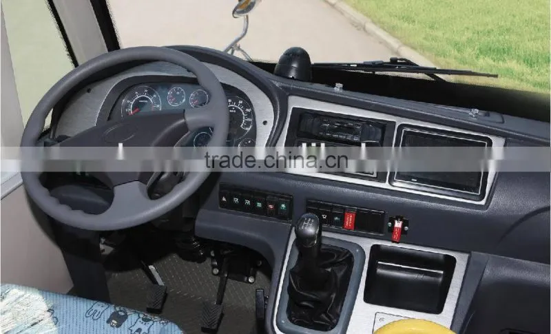 Huaxin Low price 5.2m yellow gasoline school bus dimensions for sale