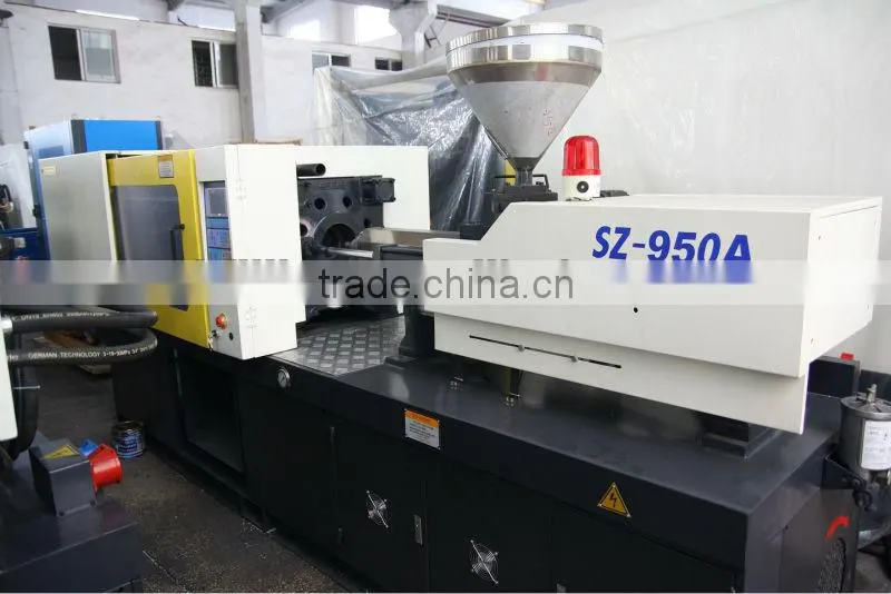 Automatic PET/HDPE injection moulding machinery