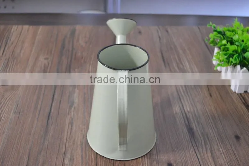 Enamel watering can with customized logo and color