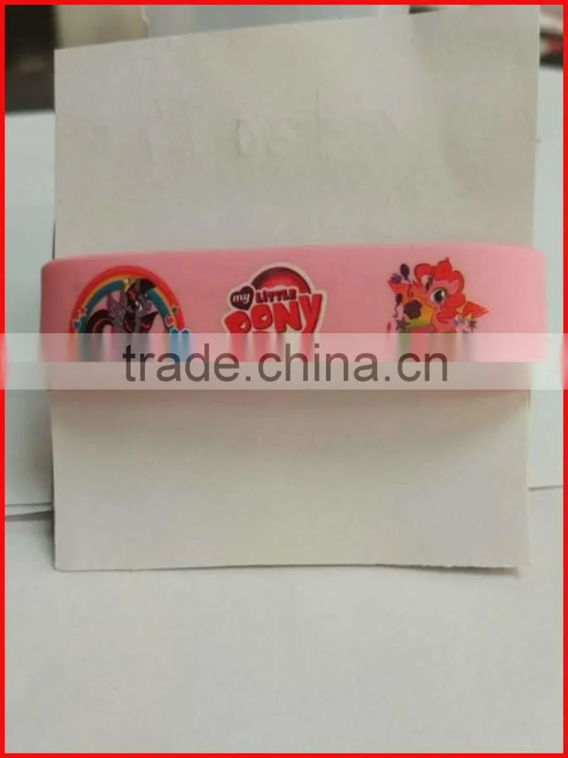 Waterproof kids wrist bracelet silicone watch