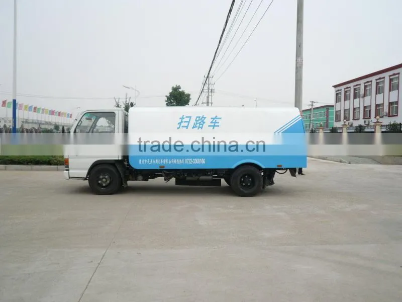DFA 4*2 road sweeper truck
