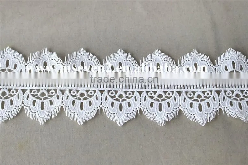 100 % polyester new fancy embroidery lace trim,scallop lace trim, eyelash crochet lace trim in white