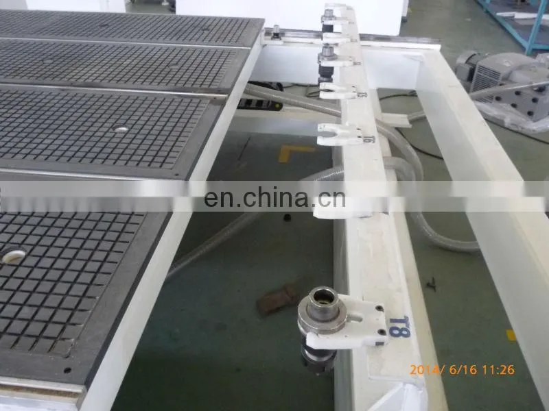 Hiwin learn guidel Vacuum table 3d multi head 4 axis cnc machine with dust collector system