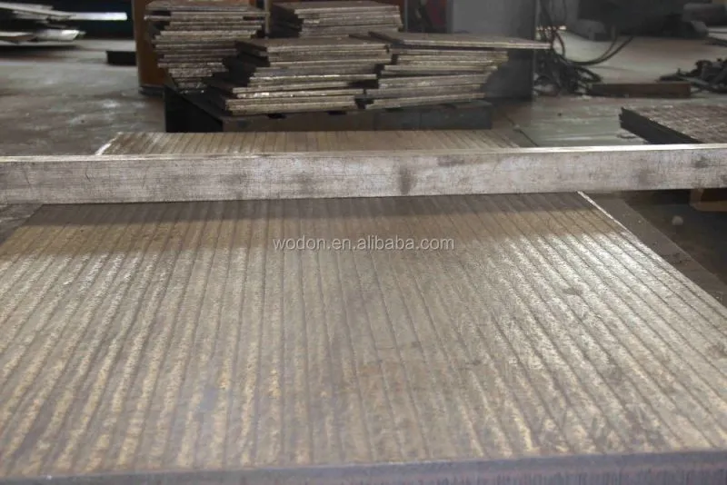 CrC alloy welding hardfacing bimetal steel sheet
