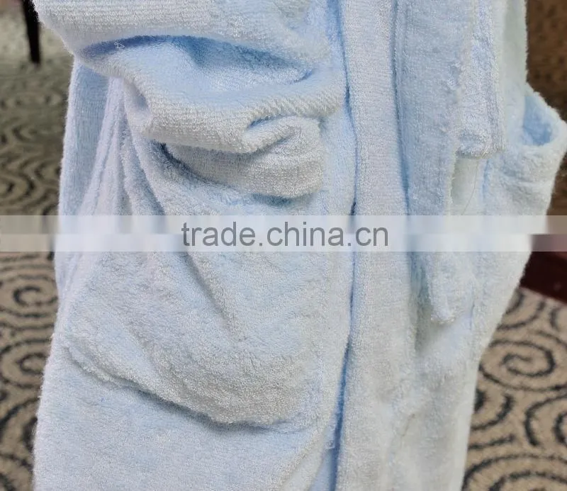 Fashion bamboo fiber terry boys bathrobes with applique