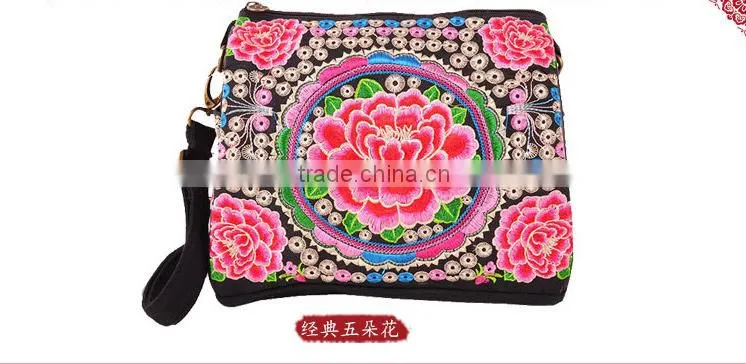 Chinese wholesale embroidery canvas messenger bag shoulder bags for women