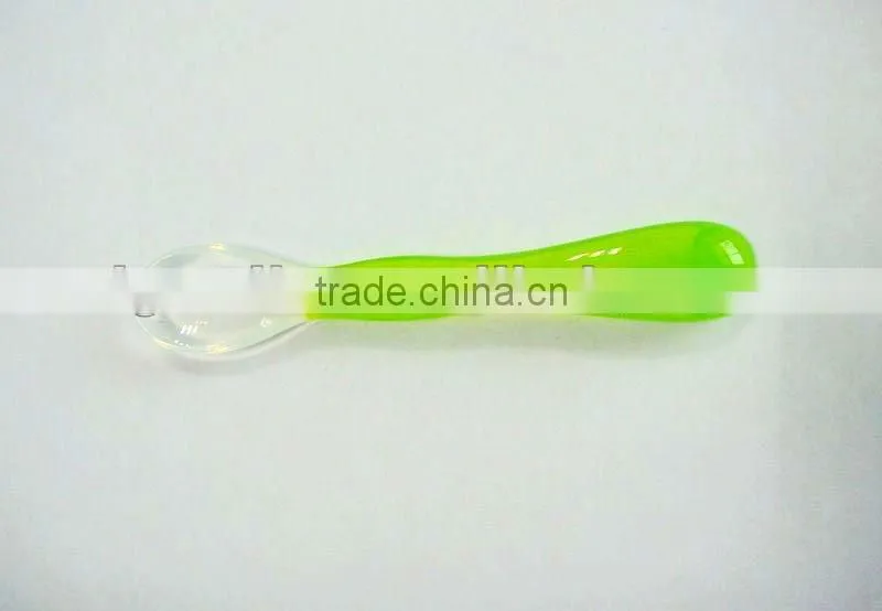 BPA free baby silicone measuring spoon/flexible silicone baby spoon/rubber baby spoon
