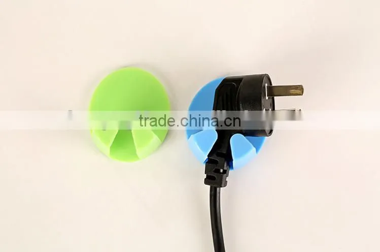 Wholesale high quality Plug hook Plug sticky hook plastic plug hook
