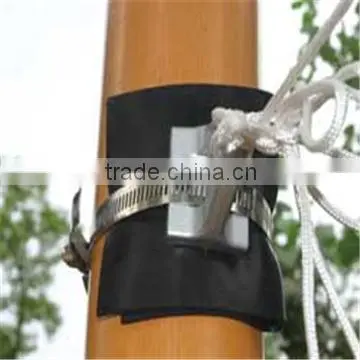 Mounted and columnar aluminum bracket for banners
