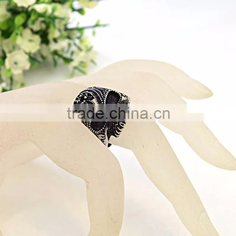 fashion hotsale item black plated mens style wholesale skull rings skull 316L stainless steel men's ring