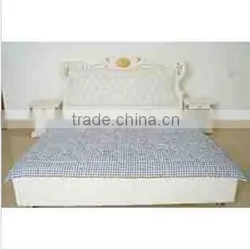 Classic restore black and white dots quilt