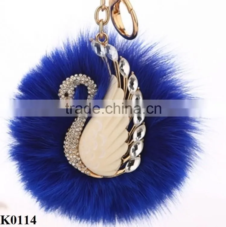 Hot Luxury Car Rhinestone Fox Fur Ball Key Chain women's car keychain plush fur ball swan keychain charm colored key chain K0114