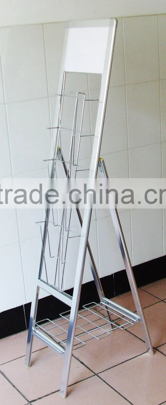 good quality brochure display shelf