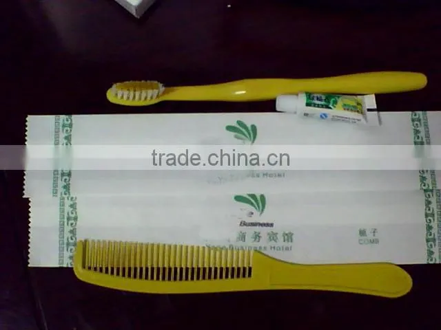 Automatic hotel supplies packing machine for soap teethbrush