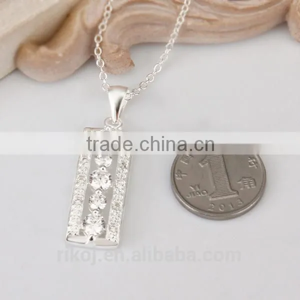 2015 Unique design wholesale cz stone jewelry