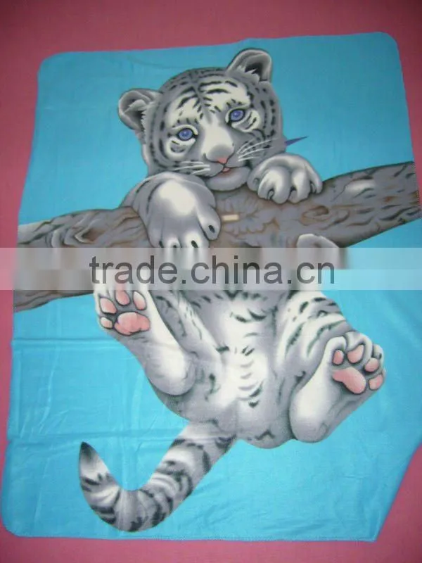 for home or picnic use, animal design printed fleece blanket