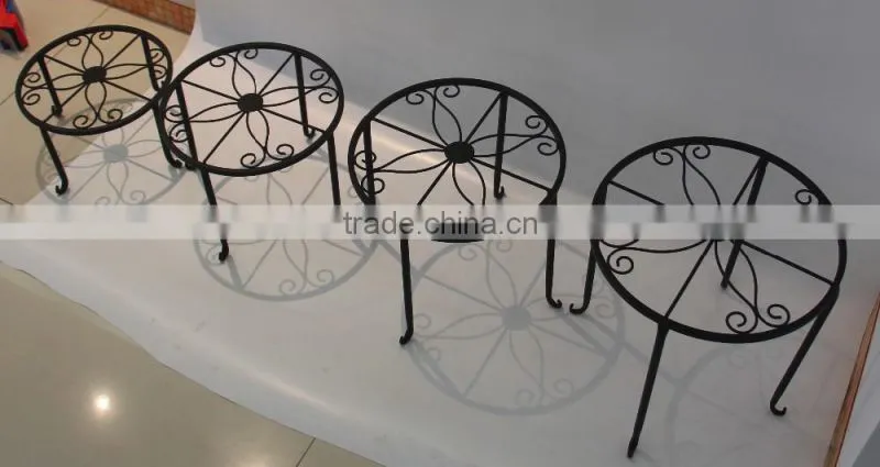 Best selling balcony floor standing black iron metal flower pot rack