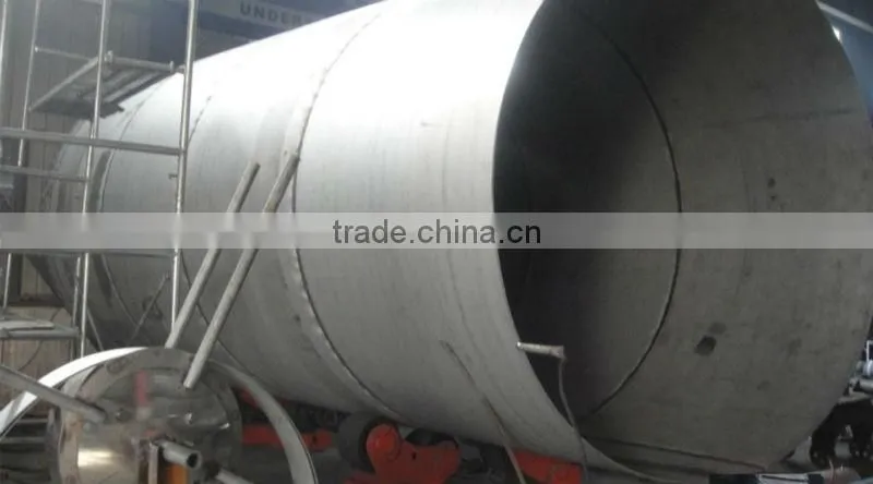 Chemical storage tank