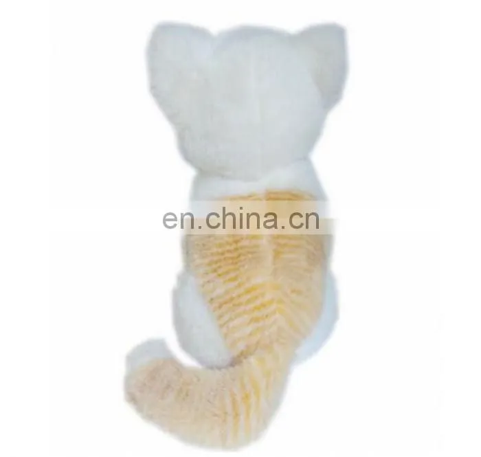 Simulation of the Persian cat plush toy
