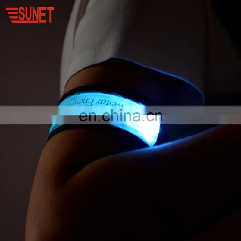 2018 Innovation Product Wholesale Sport Safety Snap Armbands led Slap Bracelets