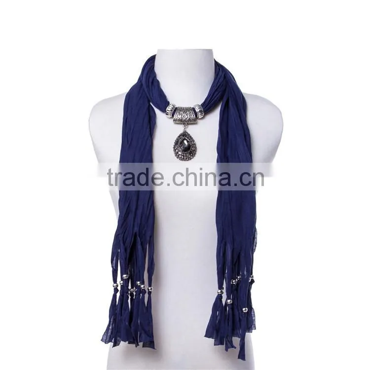2016 New design tear drop shaped pendant scarf