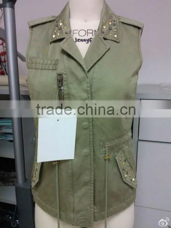 100% Cotton Twill Enzyme Wash Ladies' Casual Sleeveless vest / Waistcoat with Cotton Lining and Shiny Rivets