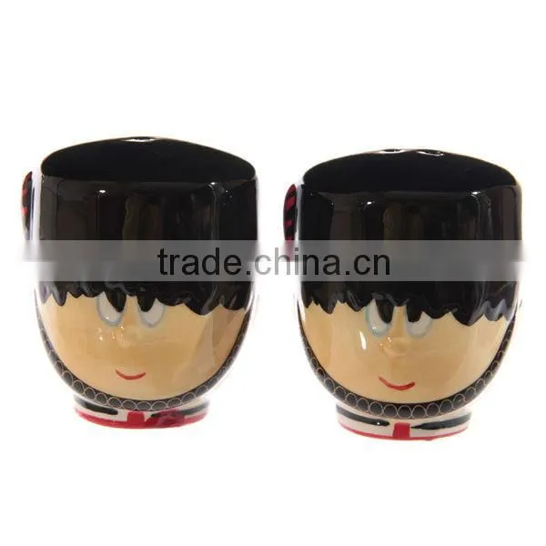 Vintage London Souvenir ceramic Guardsman salt and pepper shaker