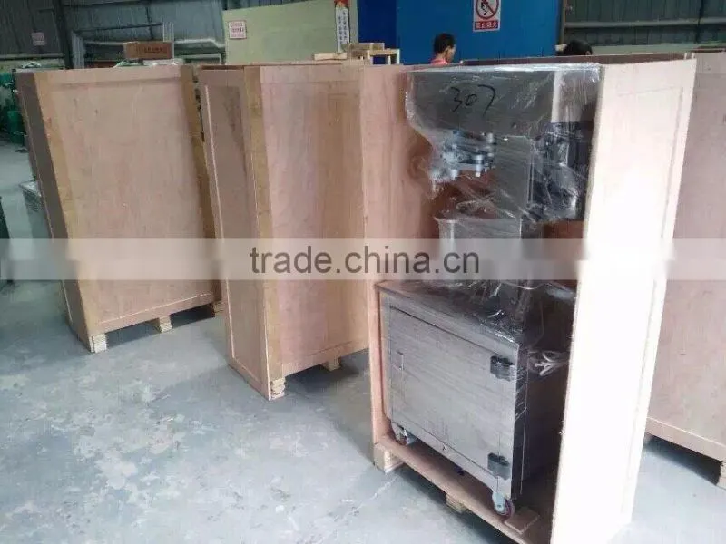 Automatic Plastic bottle and glass jar induction aluminum foil Sealing machine