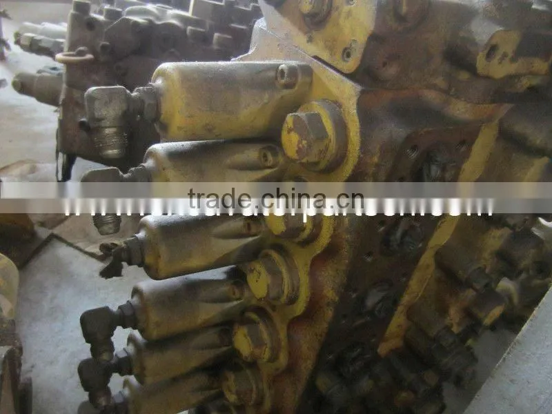 PC200-6 CONTROL VALVE , PC200-6 6D95 MAIN CONTROL VALVE USED