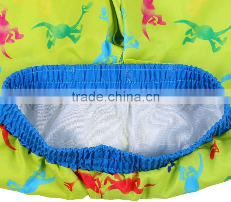 High Quality Kids ClothingCrabs Printing Color Blocks Boys Shorts with Four Eyelets Drawstring