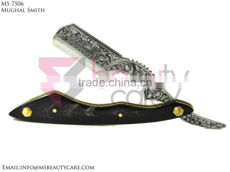 Stainless steel Barber razor Hand engraved with Buffalo horn