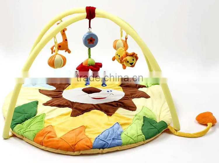 Wholesale non-toxic lion style musical gym baby kids play mat with hanging toys M5082203