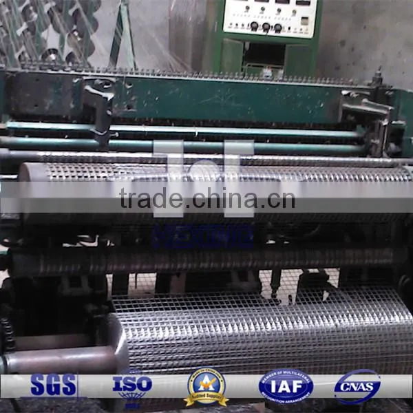 2*2 Galvanized Square Hole Welded Wire Mesh Roll