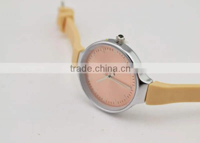 Fashion slim strap ladies silicone watch for small wrists