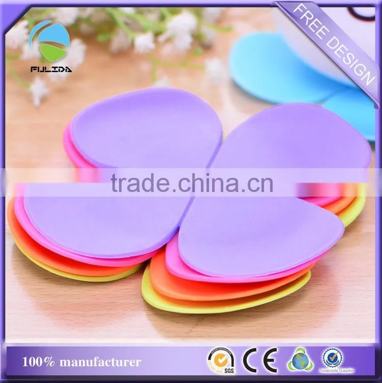 buy creative fashion flowers Four petals rubber heat resisting mug mat