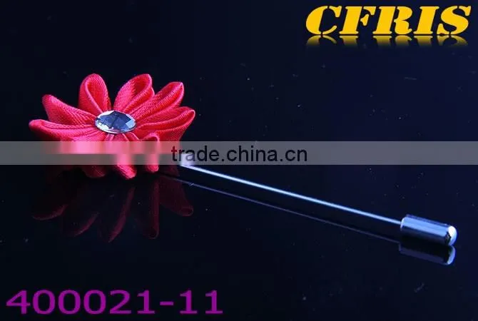 2016 New arriving coniferous flower with crystal inlaid lapel pins