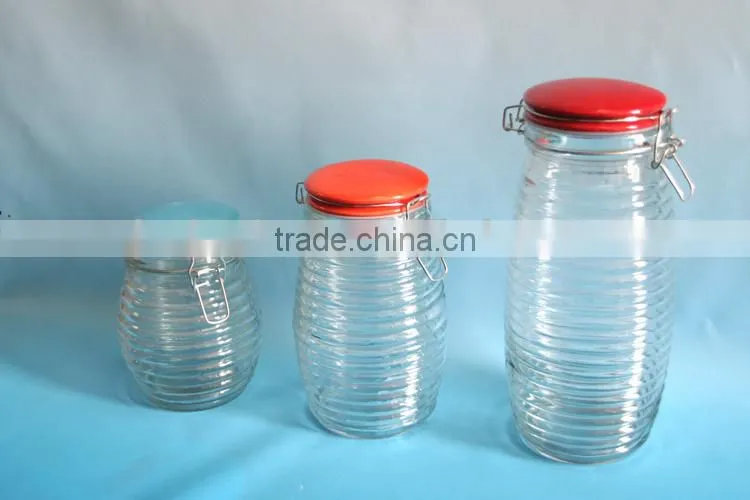 large glass pickle jar with airtight lid