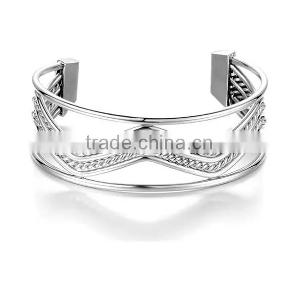 2016 latest new design stainless steel silver open cuff bangle for women engraved jewelry