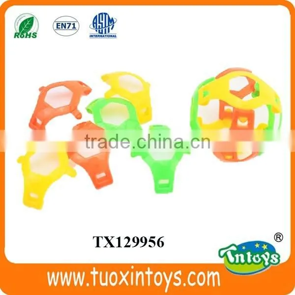 spiky kids Christmas plastic hollow ball toys