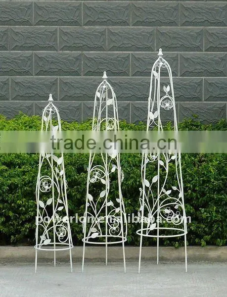 Metal garden wall trellis