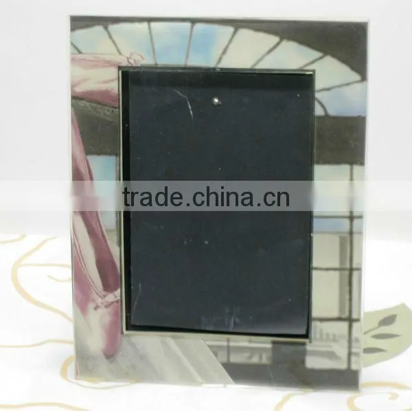 F17 photo frame made of resin