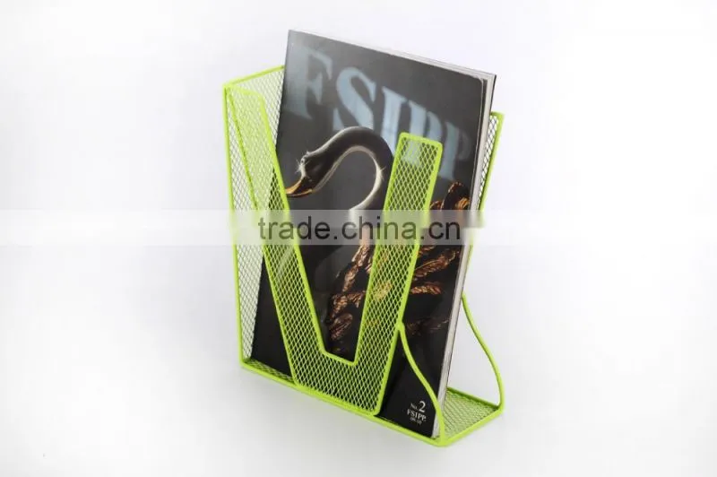Wire Magazine Newspaper Basket Post Storage Rack Holder