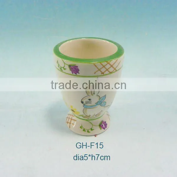 Convenient to take white ceramic egg cup