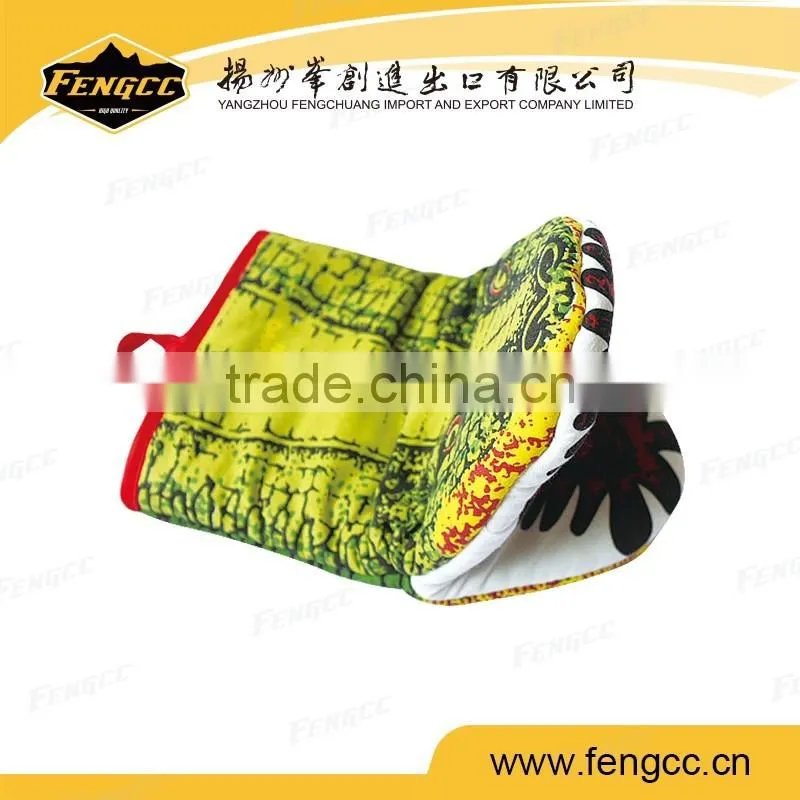 ODM OEM promotional cheap printing kitchen Heat Proof Microwave oven glove/mitt