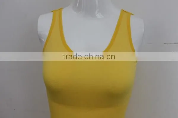 Seamless ladies tank top with embroidery butterfly in back