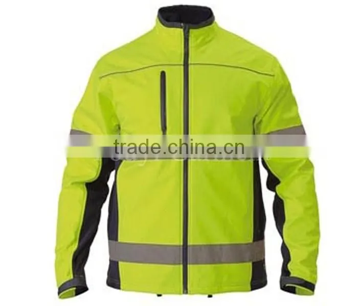 SOFT SHELL JACKET WITH 3M REFLECTIVE TAPE