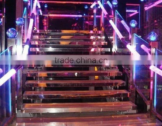 Strong and high quality Solid glass stair