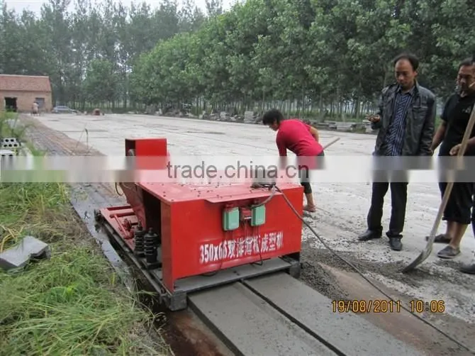 Precast concrete hollow core slab making machine