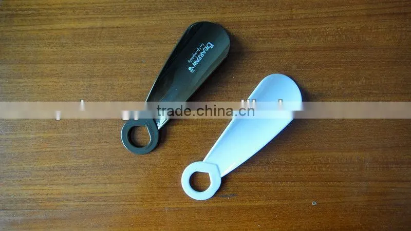 10g Plastic portable heart Shoe Horn for hotel
